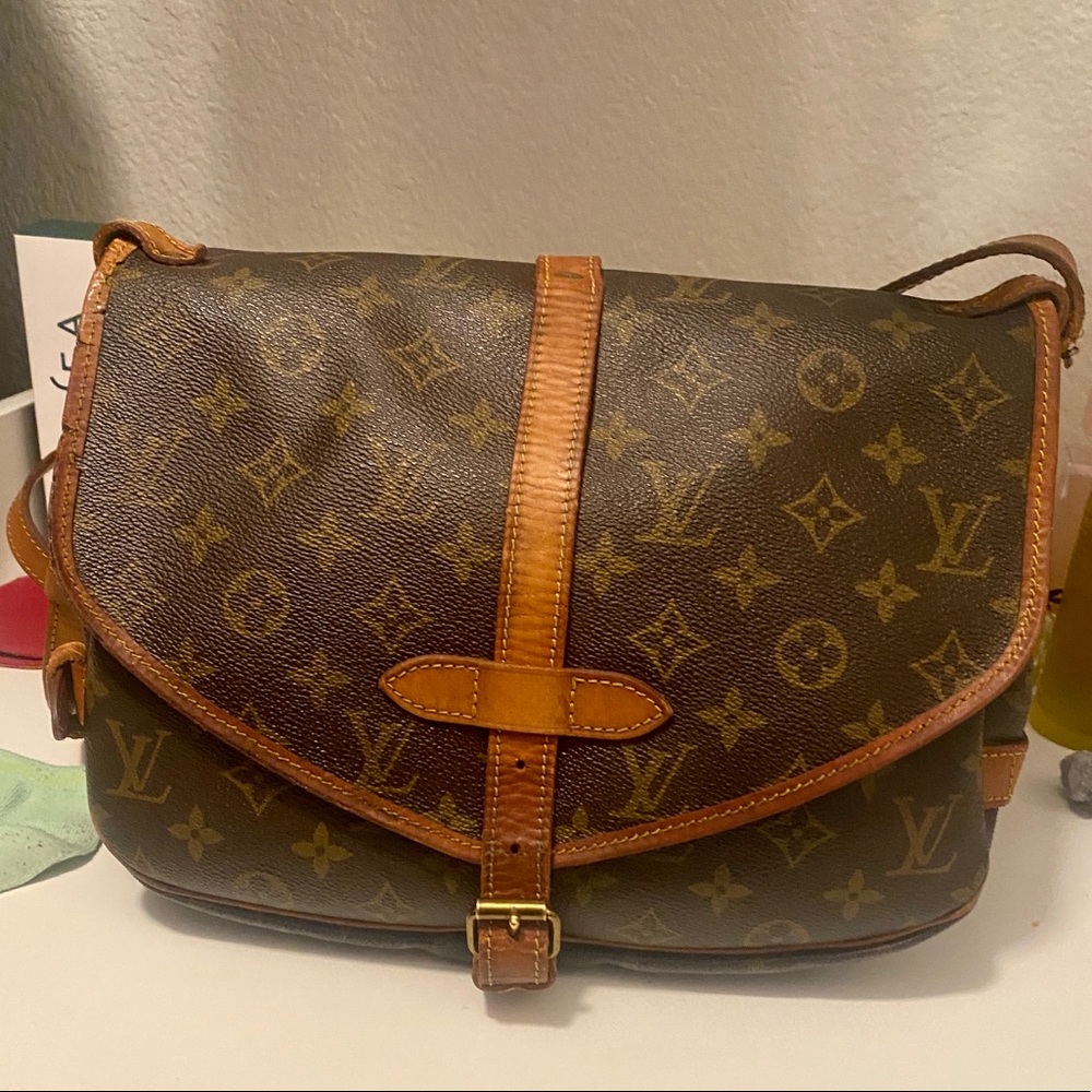 Louis Vuitton Monogram Saumur